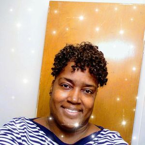 Meet your Posher, Tonya